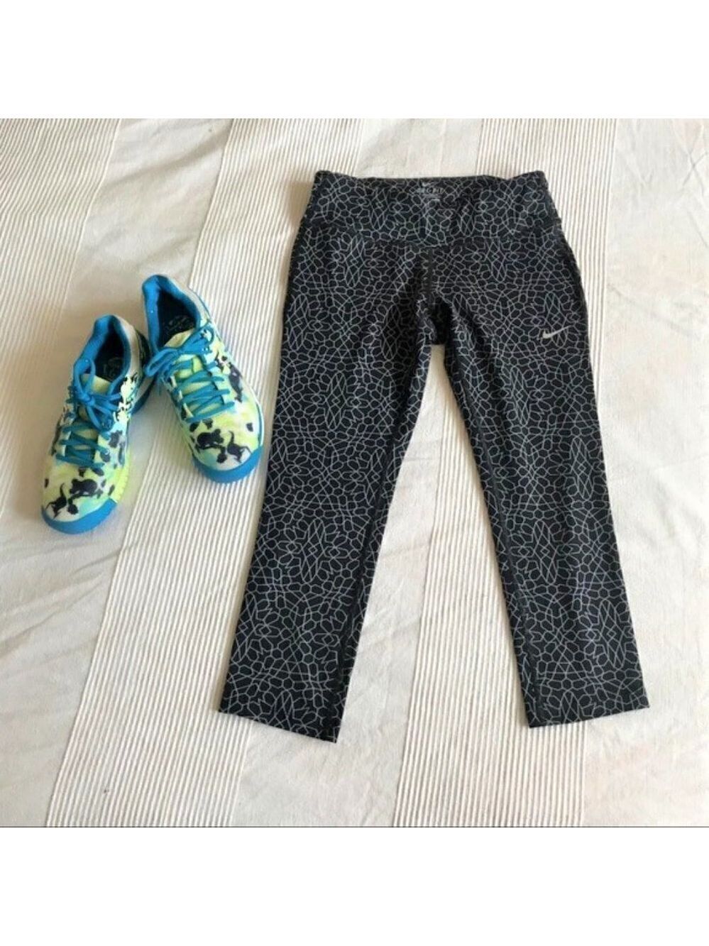NIKE DriFit Power Racer Lightspeed Running Capris
